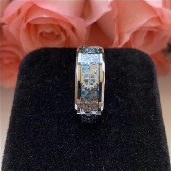 8mm Tungsten Carbide Gear Wheel Blue Carbon Fiber Inlay Mens Ring - Picture 3 of 11